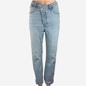Abercrombie & Fitch - The Dad High Rise Light Wash Denim Jeans